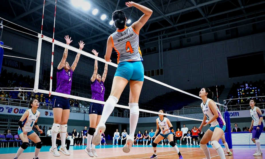 Ba Lan giữ đỉnh châu Âu: 58% và sự cân bằng không tên tuổi